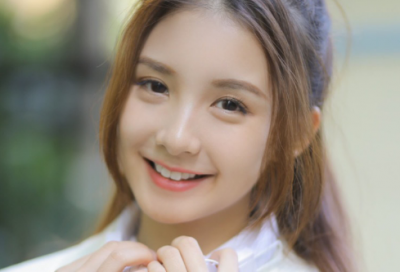 ​书中经典句子及赏析(等待一个人的经典句子)