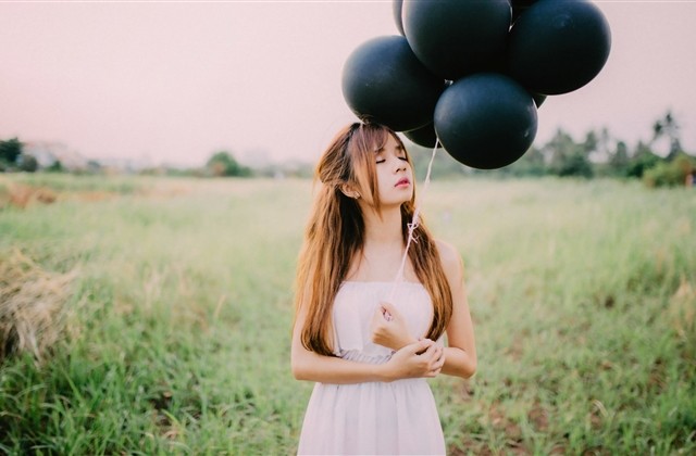 阳光可爱的女生网名(共189个)