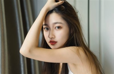 ​带点优雅的简单悲伤的网名(共233个)