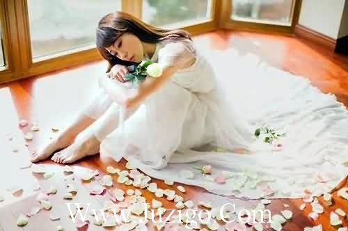 所谓生活,一半烟火,一半清欢的文案(精选17句)