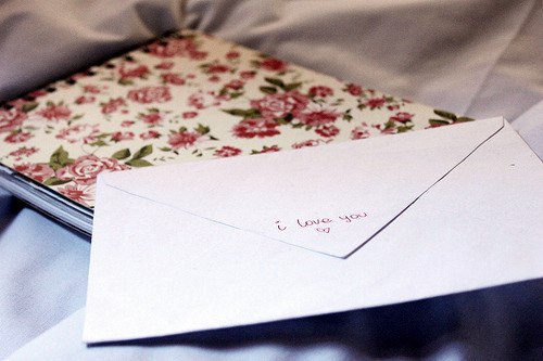 躺在床上看日出的说说