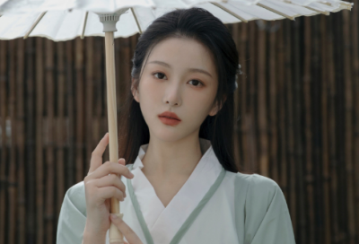 ​母亲的诗句有哪些（关于母爱的诗句古诗词）