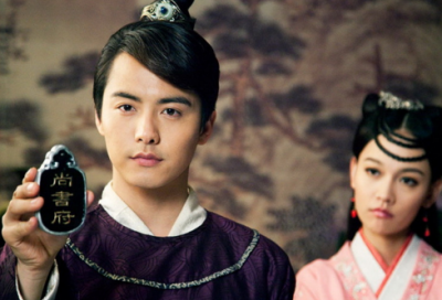 ​描写月亮的诗句有哪些（关于月亮的小短诗）