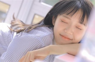 ​带英文唯美意境网名(共423个)