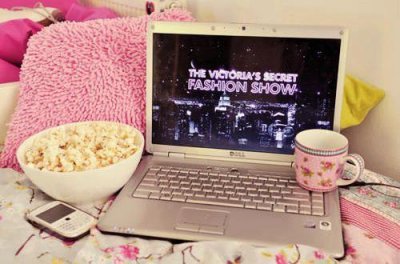 ​浪漫的爱情句子 唯美浪漫爱情句子(精选33句)