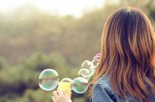 2020最新关于描写腊梅的优美句子