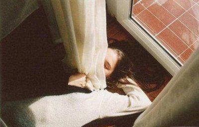 ​电灯发光歇后语27句