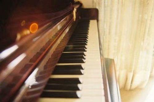 用千钧一发造句子短一点的