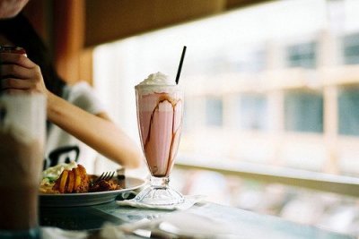 ​自作自受造句21句