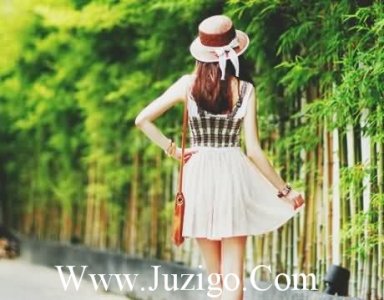 ​写水的优美比喻句描写水的比喻句有(精选24句)