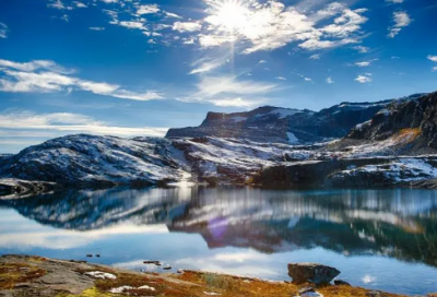 ​出身造句,用出身怎么造句