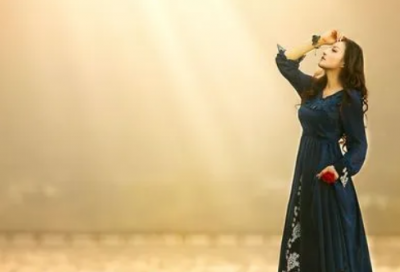 ​甜蜜清新情侣网名(335个)